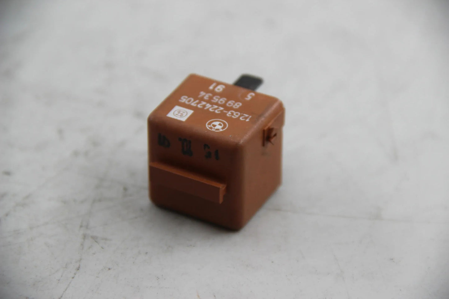 Original BMW 5er E34 524td M21 Limousine Relais Relay NOS NLA 12632242705