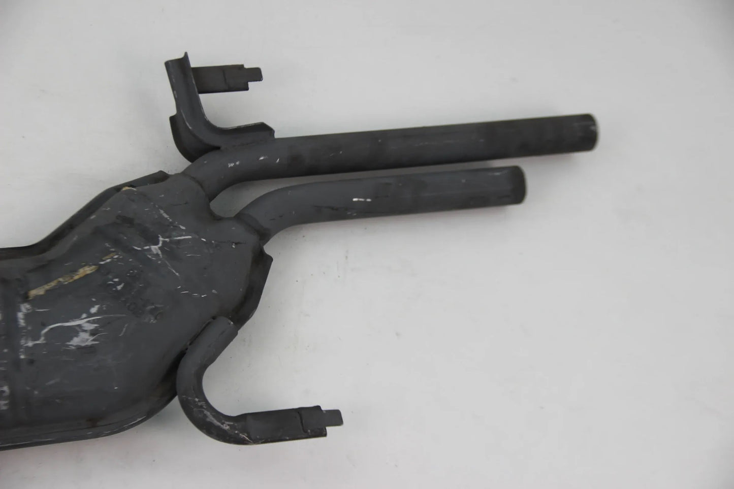 Original BMW E24 E28 528 628 Mittelschalldämpfer 1175880