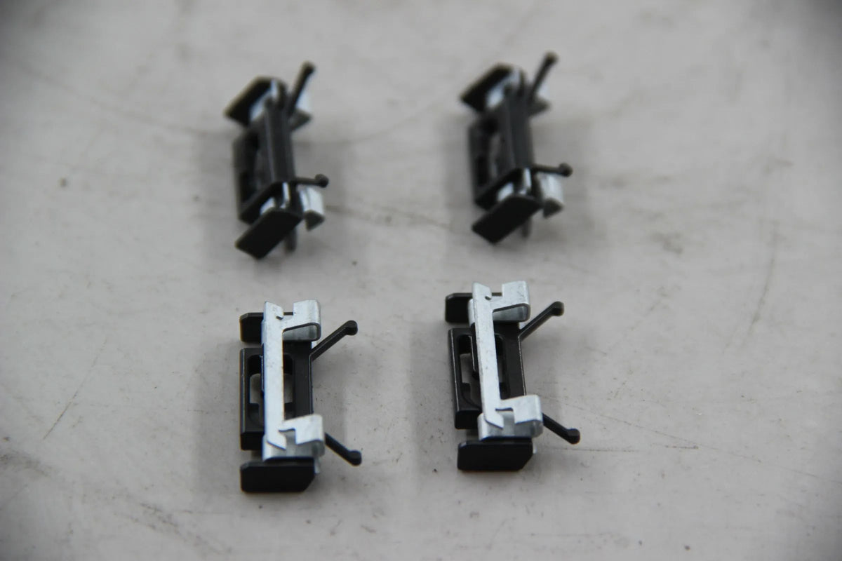 Original BMW E90 316i 318i 320i 323i-335i M3 E91 4x Clip schwarz 51137145109
