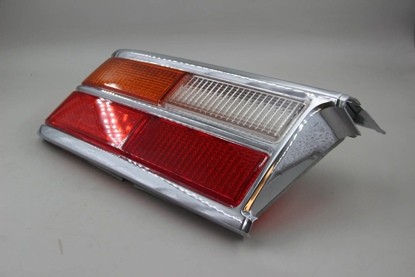 Original BMW NK 1800 2000 Lichtscheibe Links chrom mit Chromleiste, Dichtung NOS NLA 8754115 8754116 / 24702 / 224701