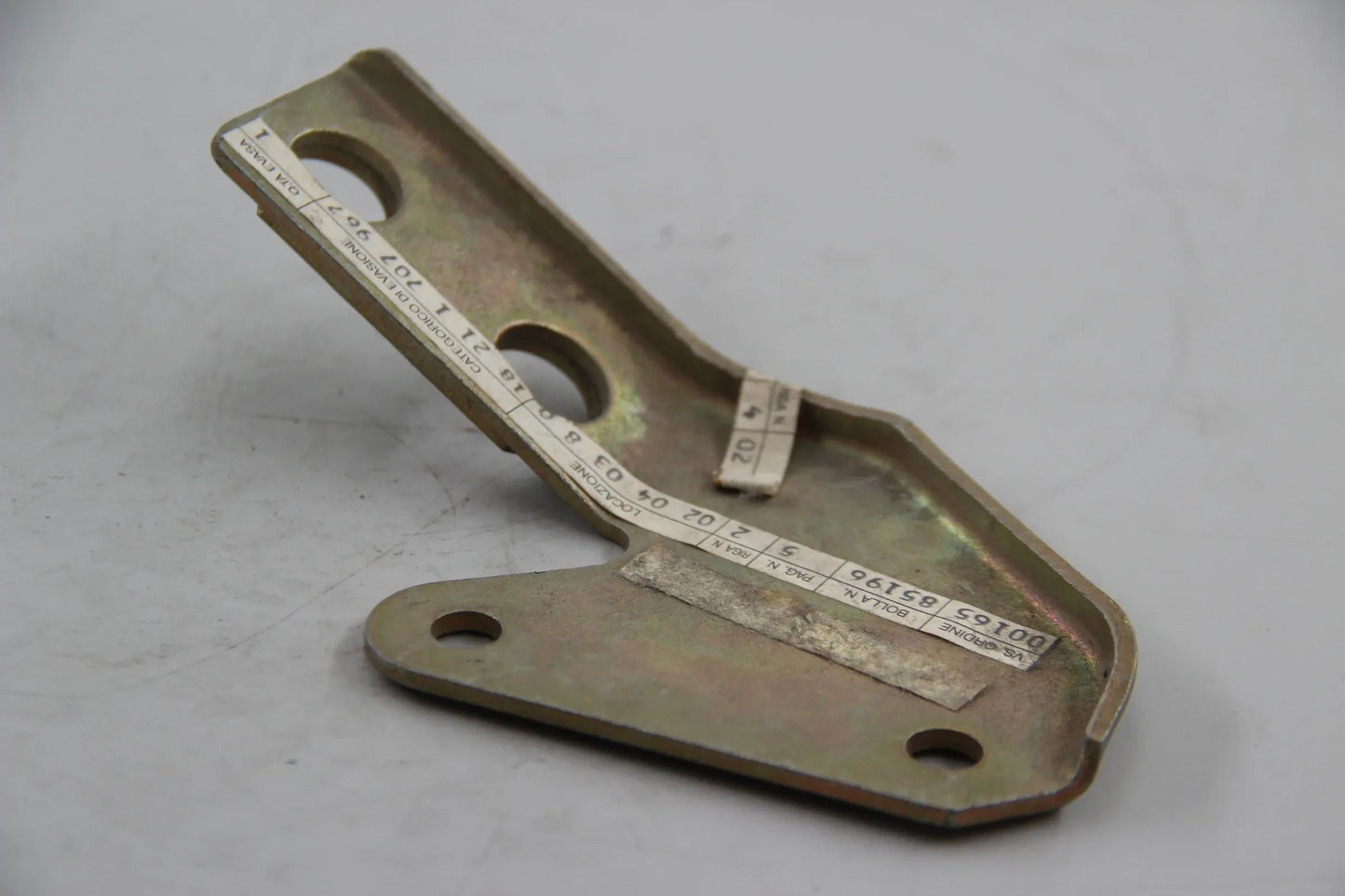 Original BMW E30 3er 316 M10 318i M10 Halteblech 18211707967