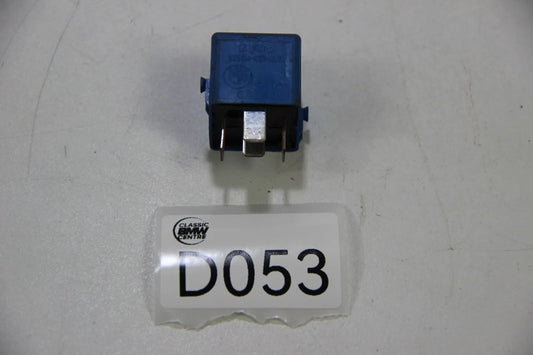 Original BMW E36 E39 E38 E90 Relais Relay Schliesser himmelblau  61368364581