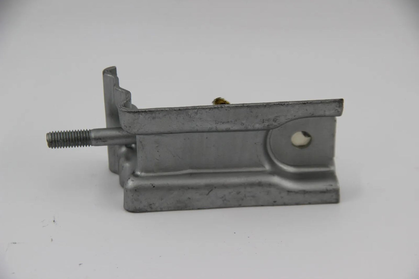 Original BMW E36 M3/3.2 S50/52 Halterung Nachschalldämpfer 18201402479