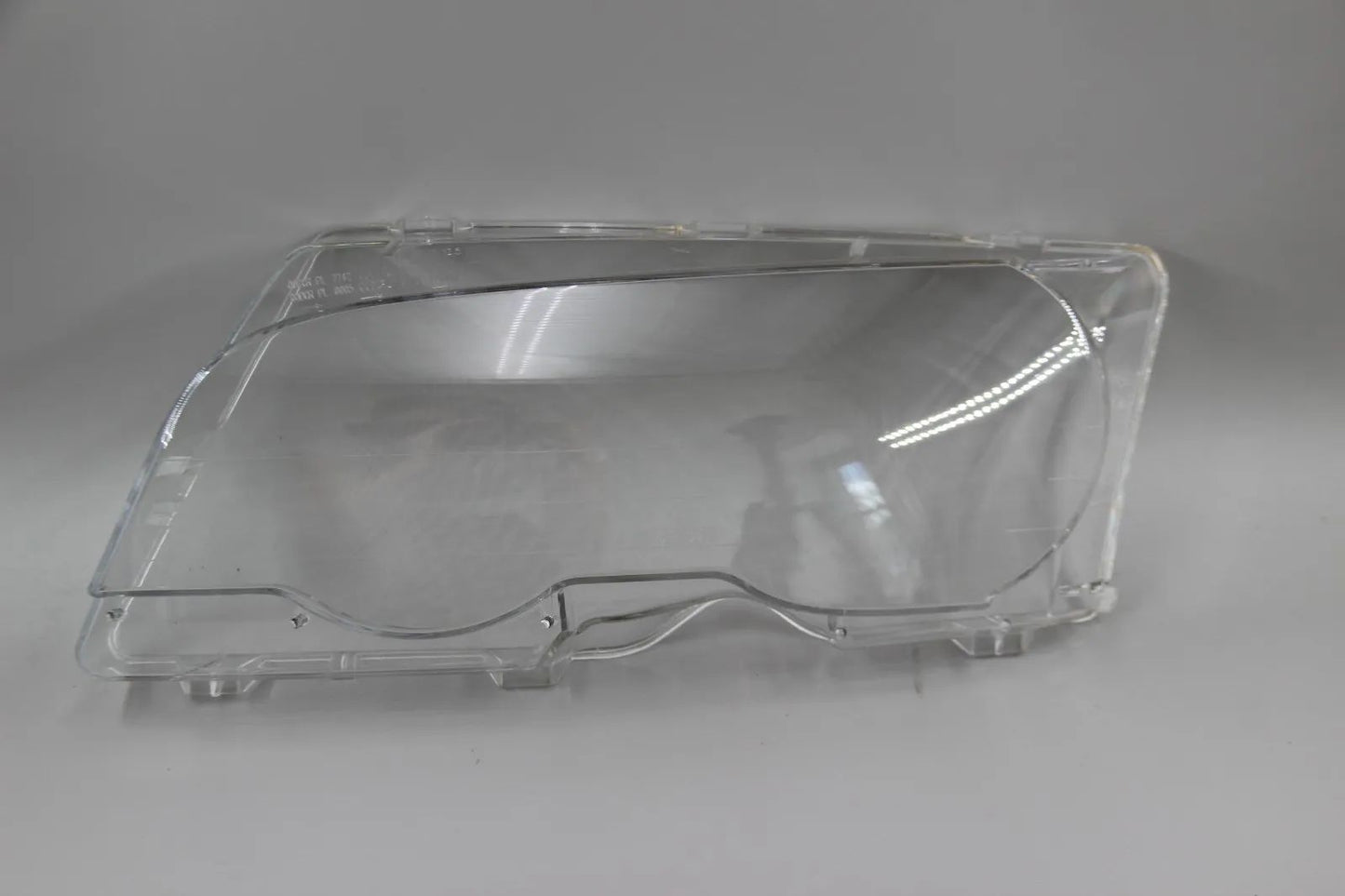 BMW E46 316Ci-330Ci M3 M3 CSL Abdeckscheibe Scheinwerfer links 63128382191