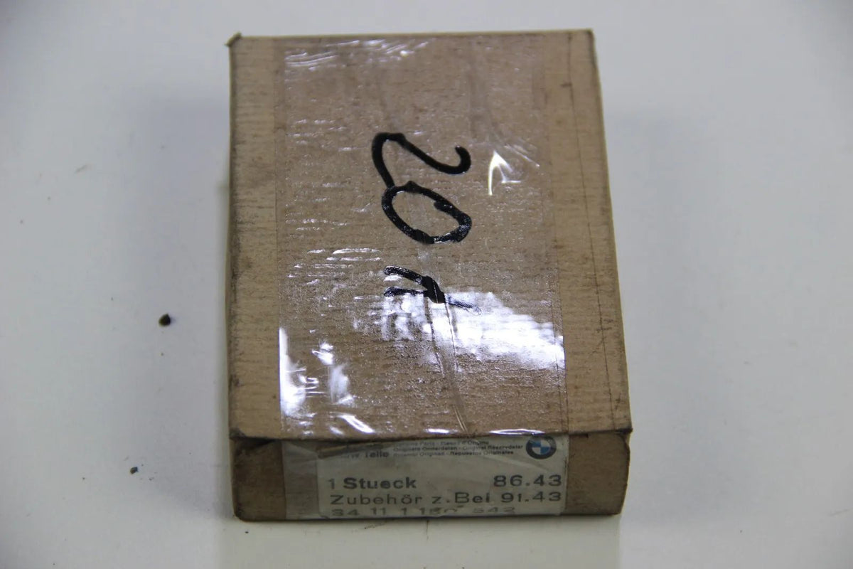 Original BMW E21 Zubehör Belagsatz 34211150542 Bremssattel Zubehör Clips