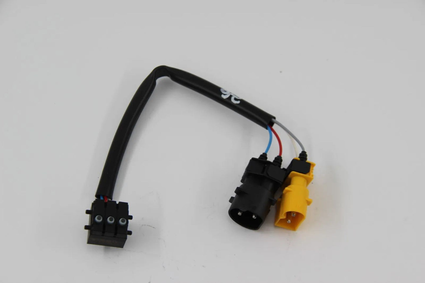 Original BMW E34 M5 /3.6/3.8 E32 750iLS Mikroschalter links NOS 61311390885