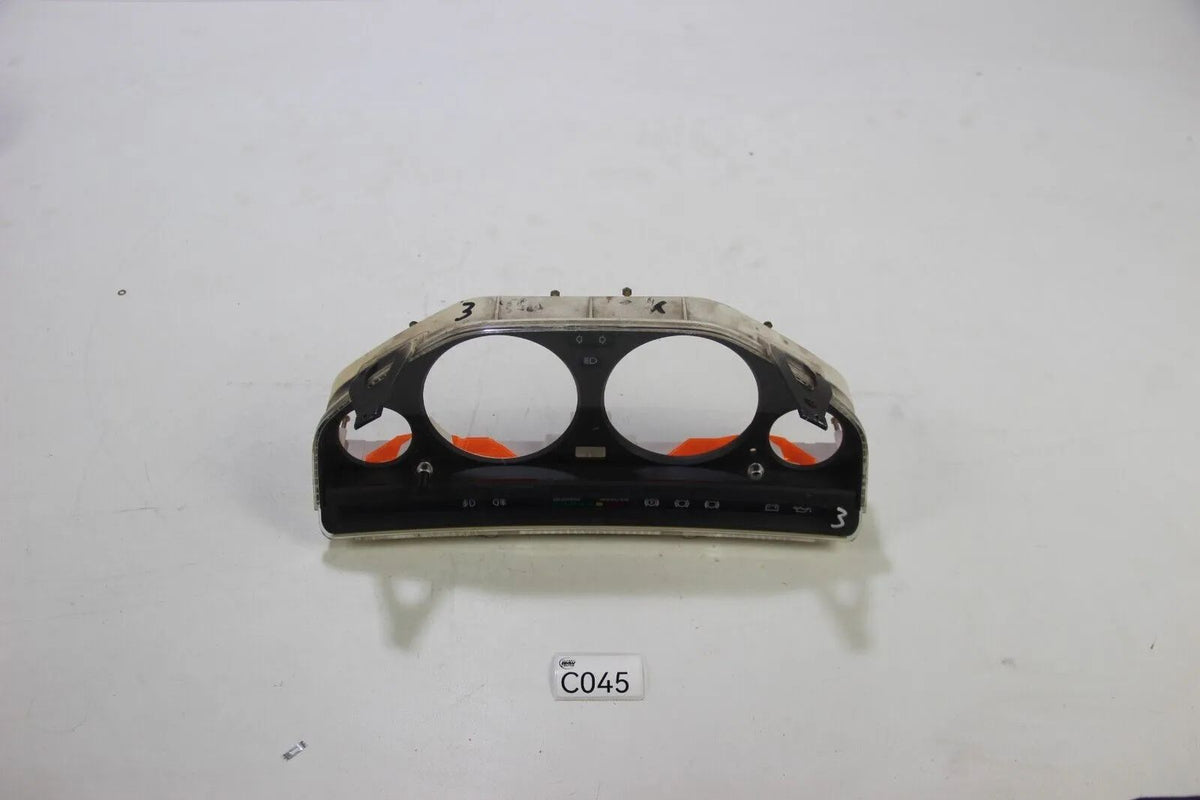 BMW E30 316i 318i Kombiinstrument Tacho Gehäuse für Tachos mit Quartz Uhr