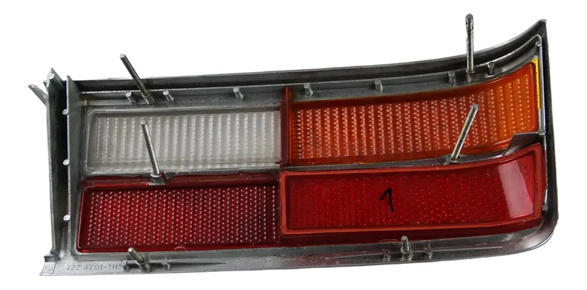 BMW Neue Klasse Rücklicht Glas Scheibe Heckleuchte Links 1350829