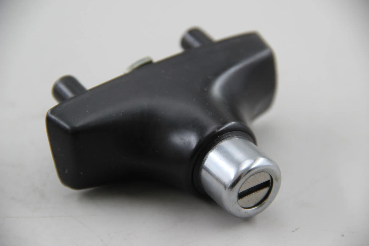 Original BMW E30 Reparatursatz Gleichschliessung OHNE Türschloss 51211904727