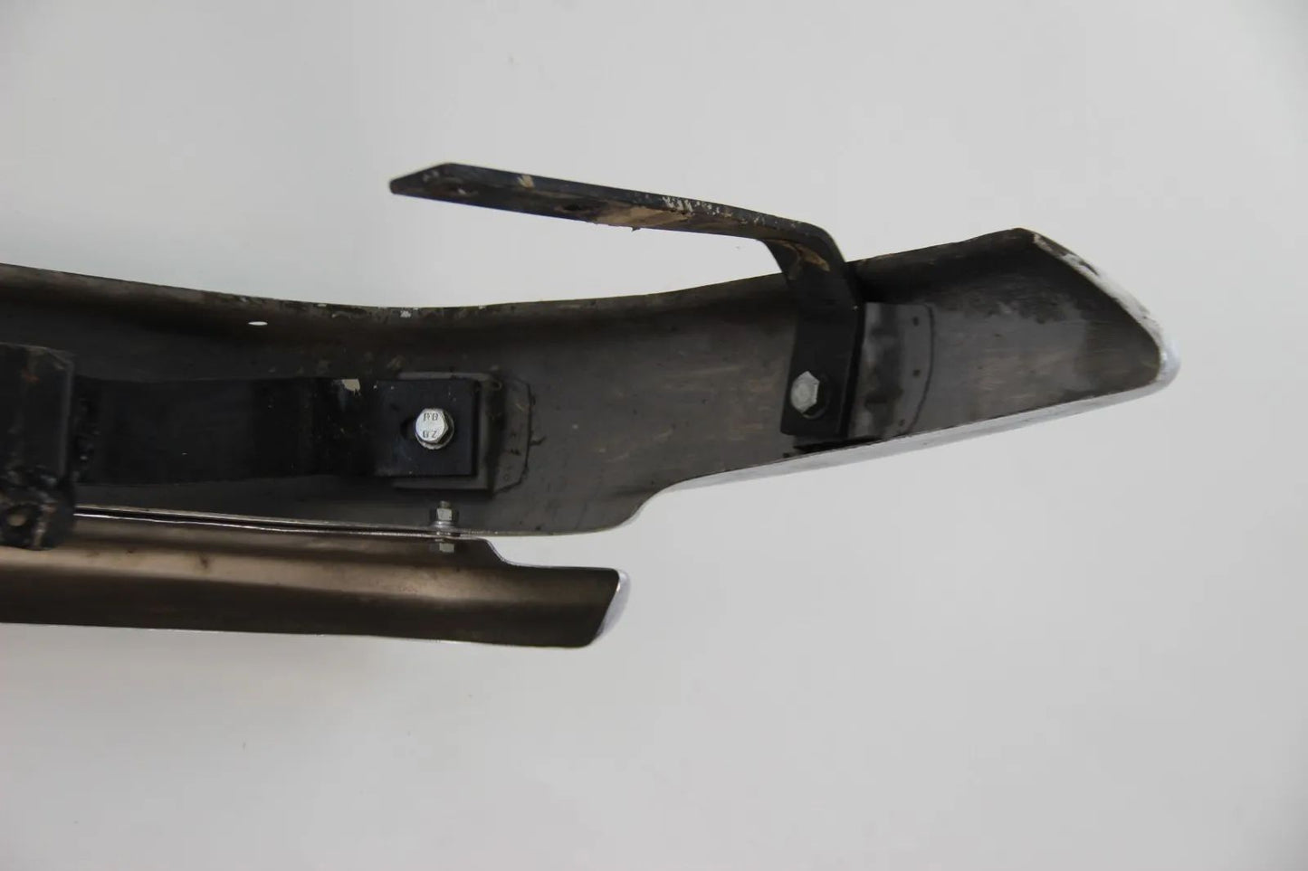 Original Mercedes W108 W109 S-Klasse Stoßstangenecke Hinten Rechts o. Gummi