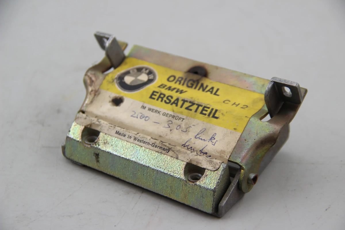 Original BMW E3 2500 - 3.3 Li Grundplatte hinten links 51221800433