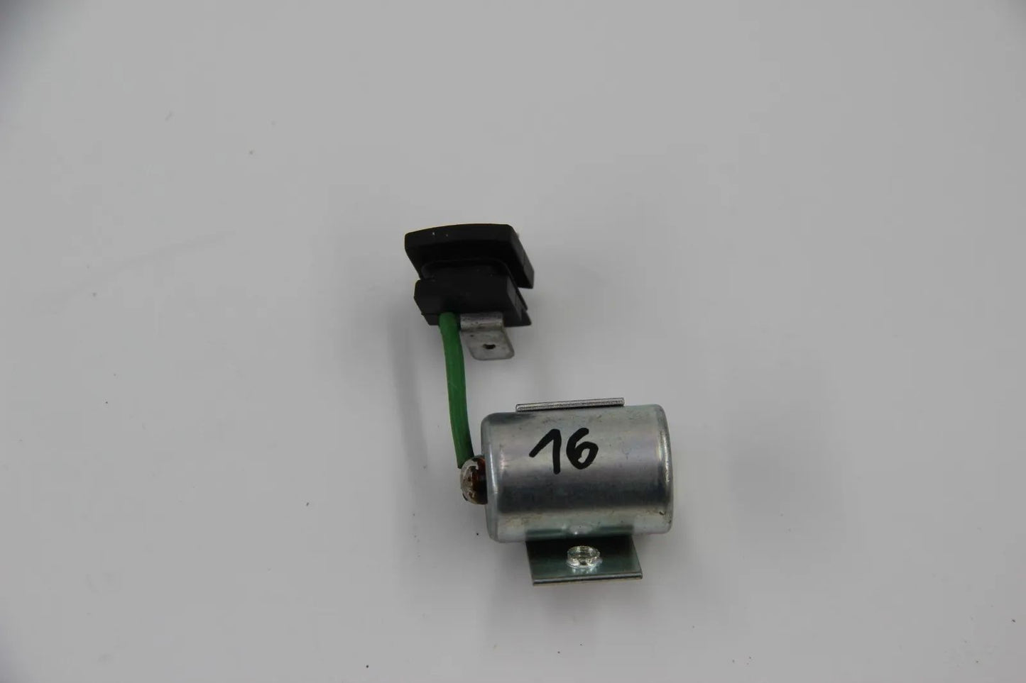 Orig BMW E3 3.0Si M30 E9 3.0CSi 3.0CSiL Kondensator Zündanlage NOS 12111355625