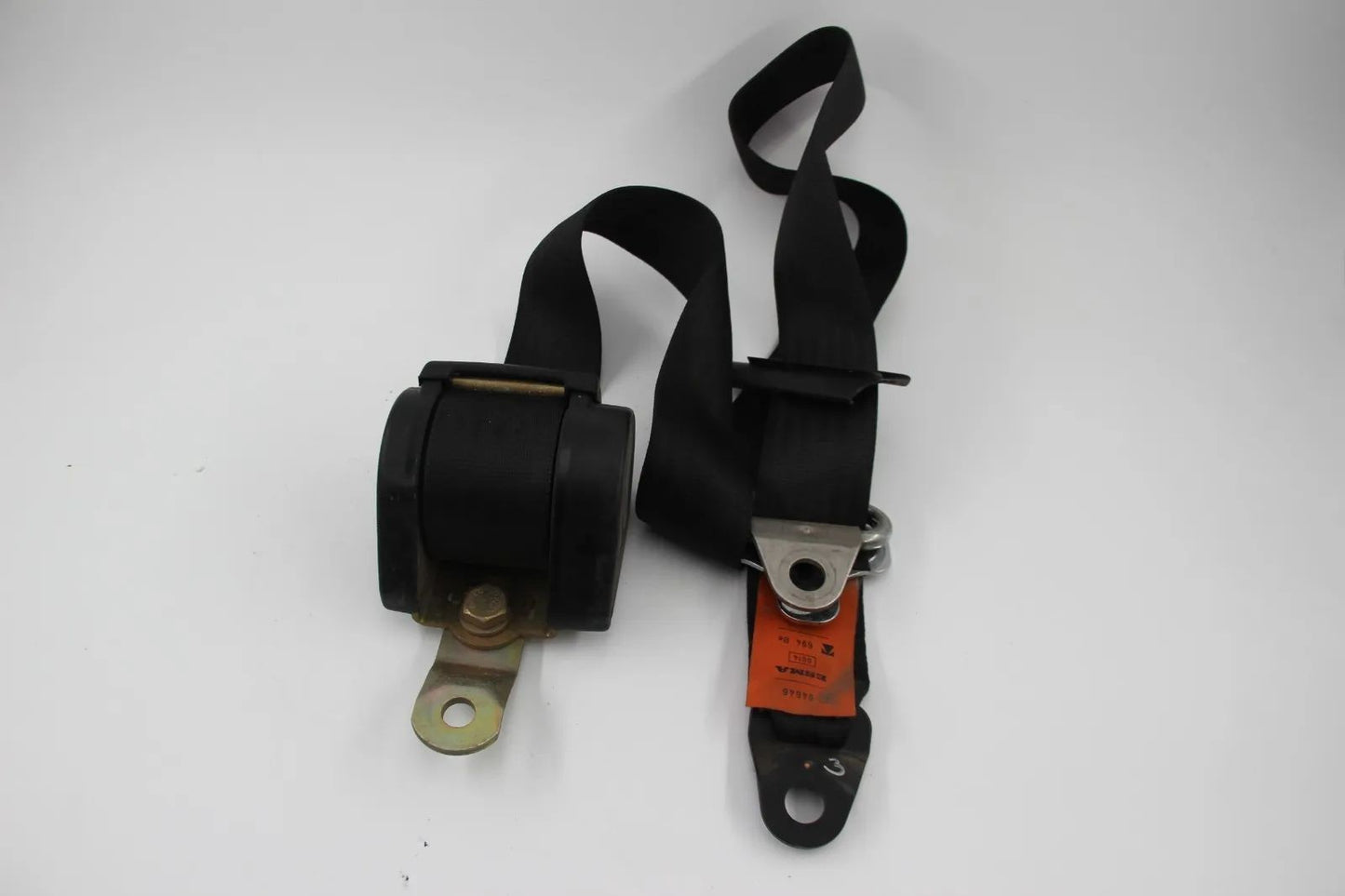 BMW E12 518-535i E28 M5 M353i Obergurt Sicherheitsgurt vorn 4-Türer 72111941442