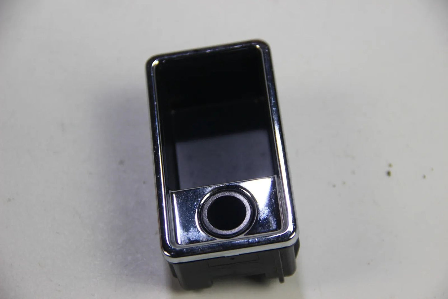 NEU BMW Original E39 520d 540i M5 Ascher Einsatz Schwarz 51168184516 Aschenbeche