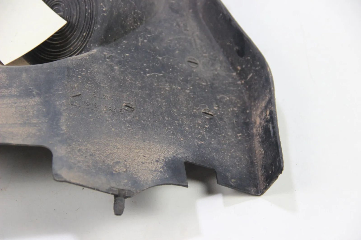 Original BMW  E30 Scheinwerfer Abdeckung Motorraum rechts 51711916194