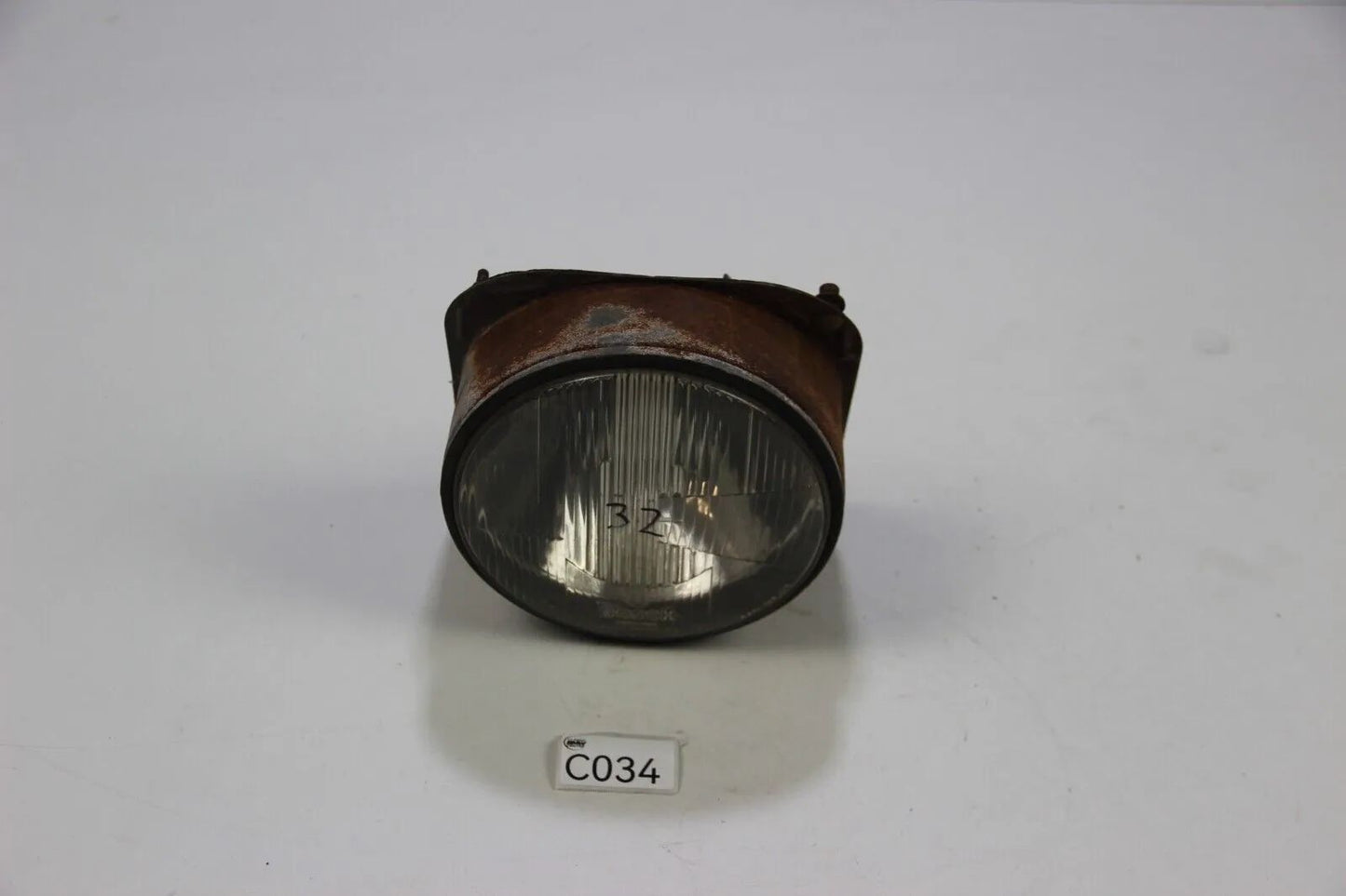 Original BMW E10 1502 1602 1802 2002 Scheinwerfer vorne 1305603020 0301705001