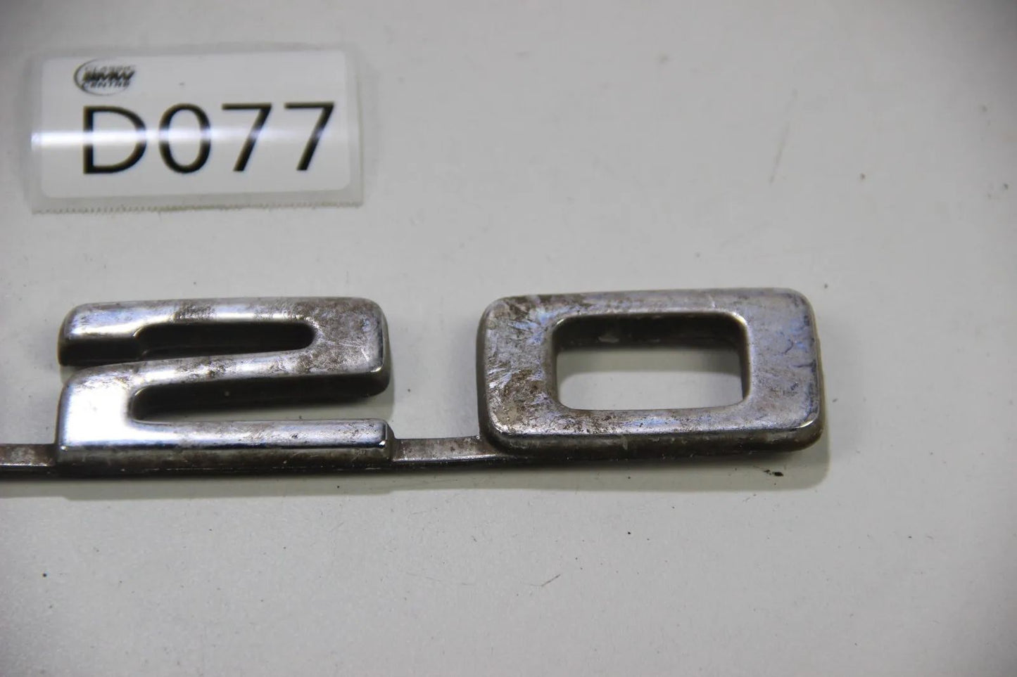 Original BMW E12 Modellbezeichnung Schriftzug Badge 520 Kofferraumklappe