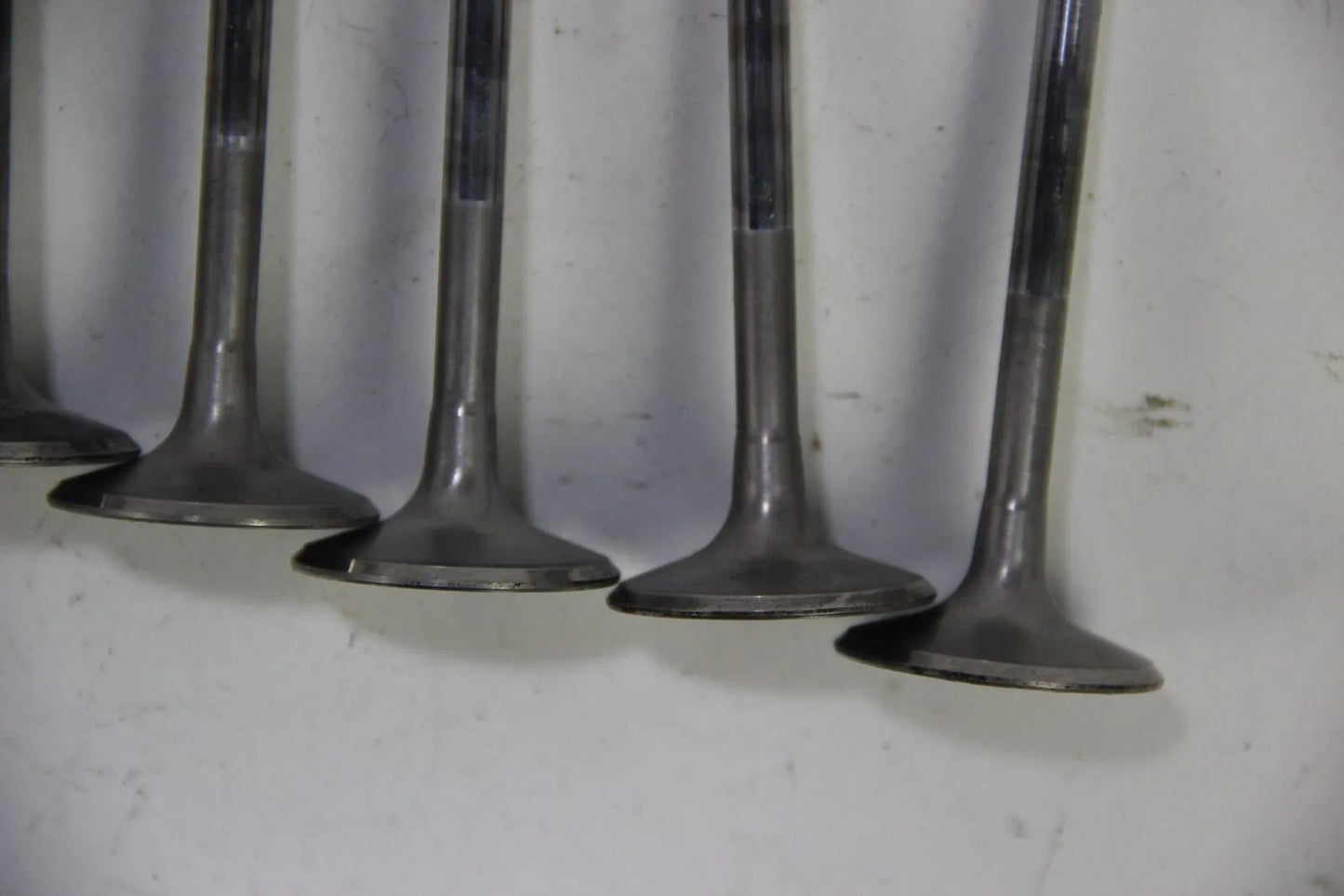 Original BMW E30 M3 S14 S14b23 2.3 8x Einlassventil Ventile 37mm Intake Valve