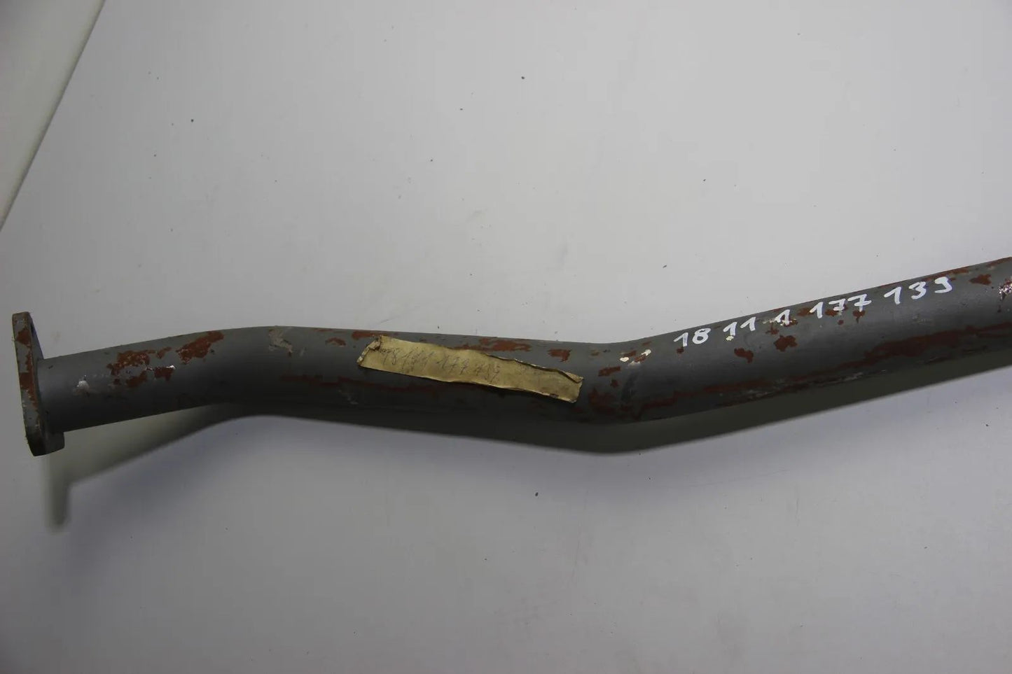 Original BMW NEU E28 5er 6er Auspuffrohr Stufenheck links Exhaust 18111177139