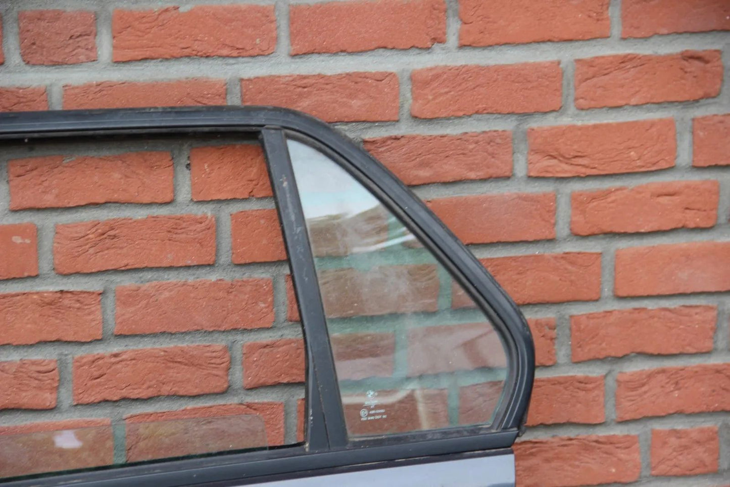 BMW E30 Limo/Touring Hintertür links 4-Türer mit Fensterheber Diamantschwarz 3er