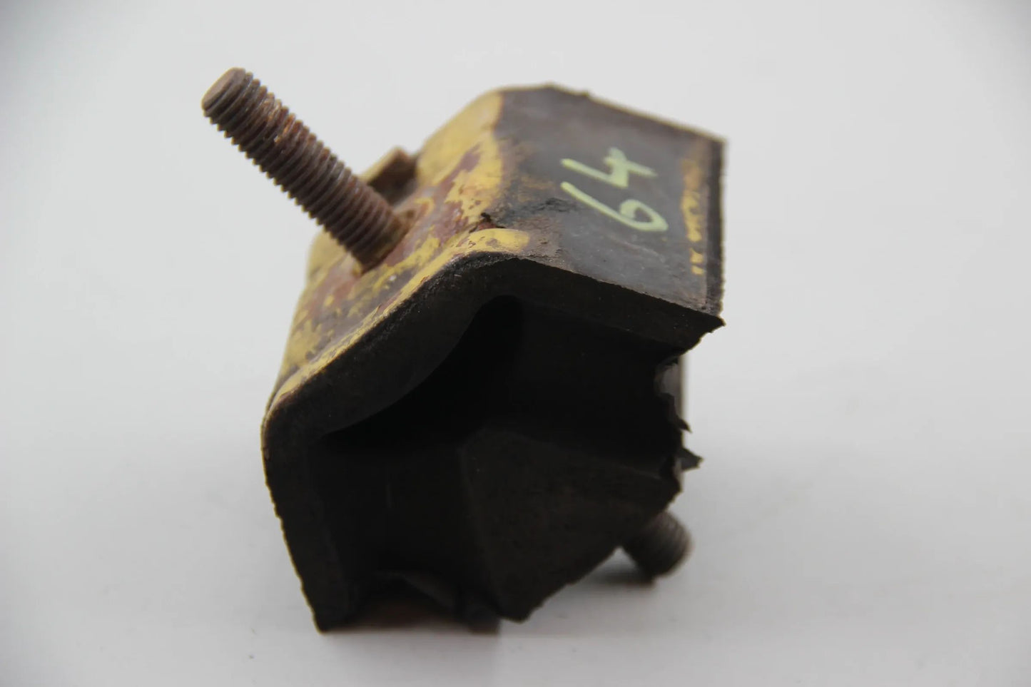 Original BMW E21 3er 315-320 320i M10  Gummilager NOS NLA  11811175103