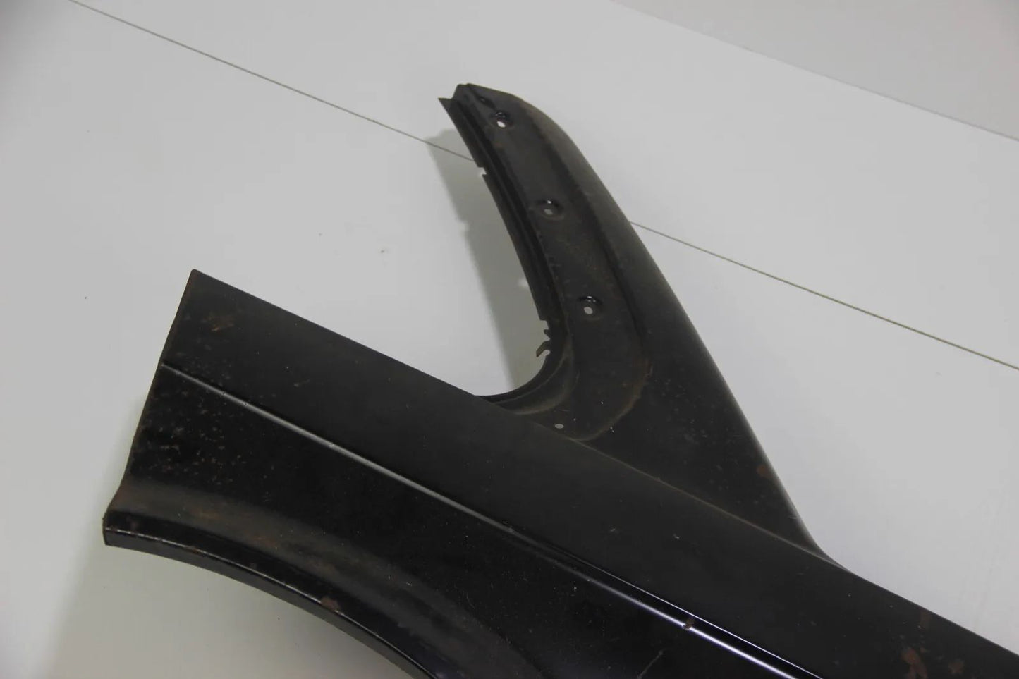 Original BMW E30 VFL 2 Türer Seitenwand hinten links Quarter Panel 41351935421