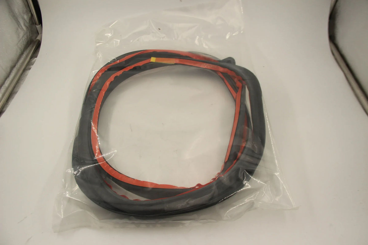 Original BMW E34 M5 3.6/3.8 S38 Türdichtung Dichtung vorne links 51219061483