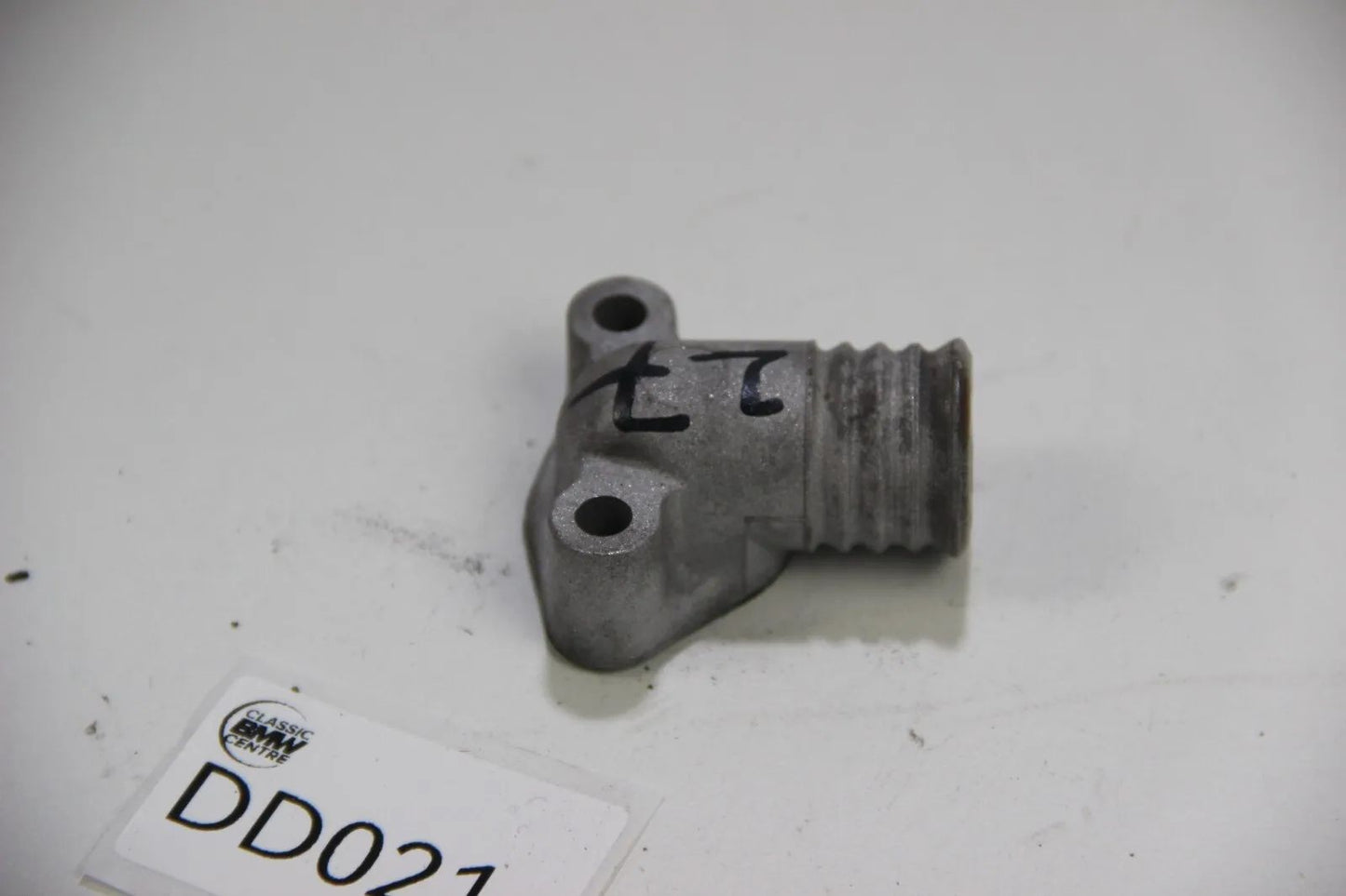 Original BMW E36 E32 E34 Wasseranschluss M50 M52 Zylinderkopf 1717432 Kühlwasser