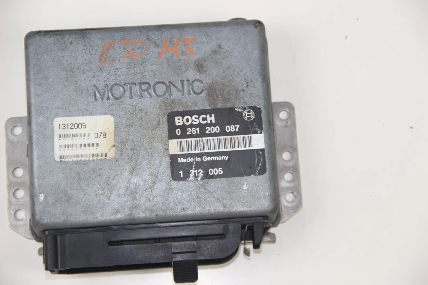 BMW E30 M3 Motorsteuergerät ECU S14b23 Bosch 0 261 200 087 Kraftstoffsteuerung