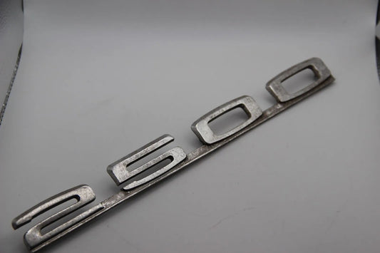 Original BMW E9 E3 2500 Modellbezeichnung Emblem Badge Schriftzug Typenschild
