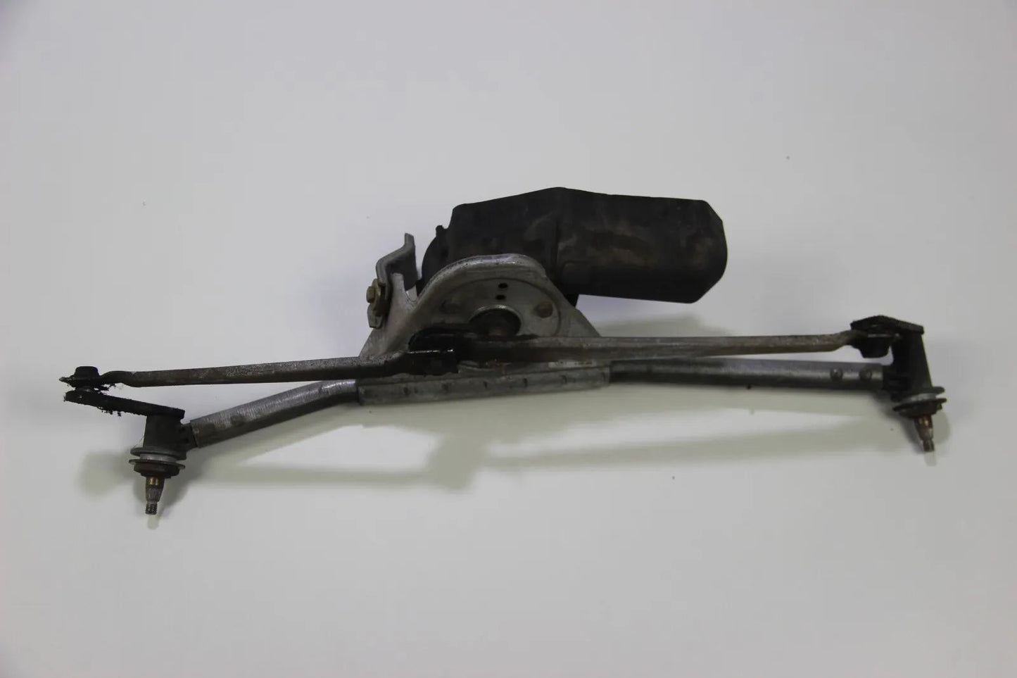 Original BMW E36 Scheibenwischermechanismus mit Motor 3er 3 -series 316i-M3