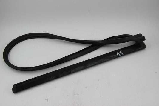 Original BMW Dichtung Türfuge Dachrahmen Gummi hinten links 51228254531