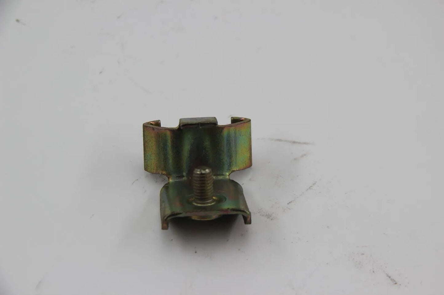 Original BMW E30 E12 E28 E24 E23 Halter Abgasanlage hinten  18211175445