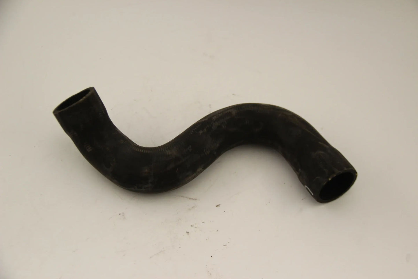 Original BMW E21 320 323i E28 520i 525e Wasserschlauch Kühlsystem  11531276385