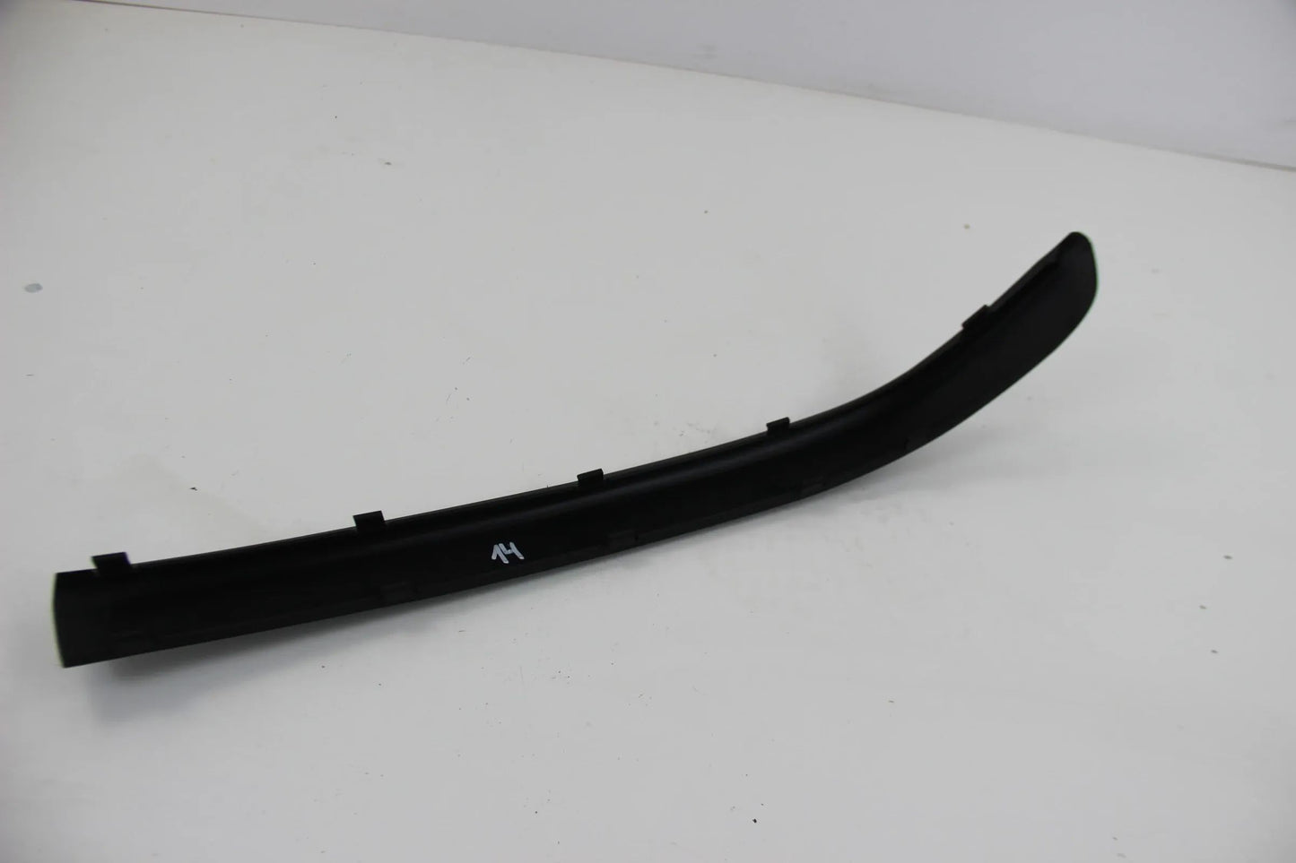 Original BMW E46 316i-330xi Stossleiste Stossfänger vorn rechts 51118195290