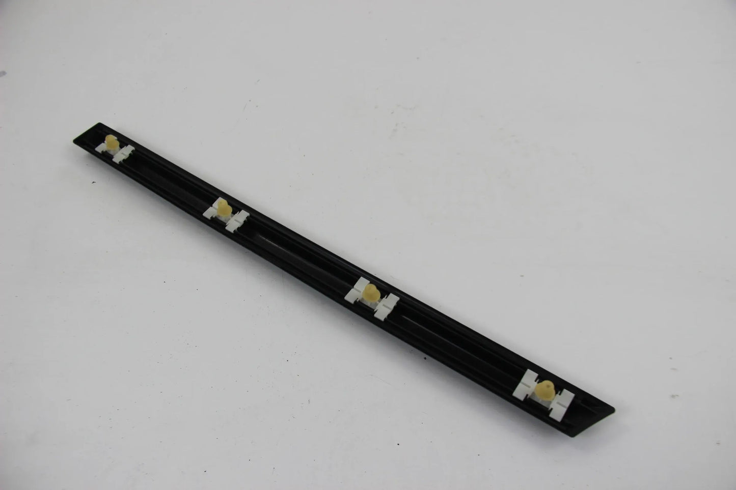 Original BMW E36 316g-318ti Stossleiste Seitenwand hinten rechts 51138146362