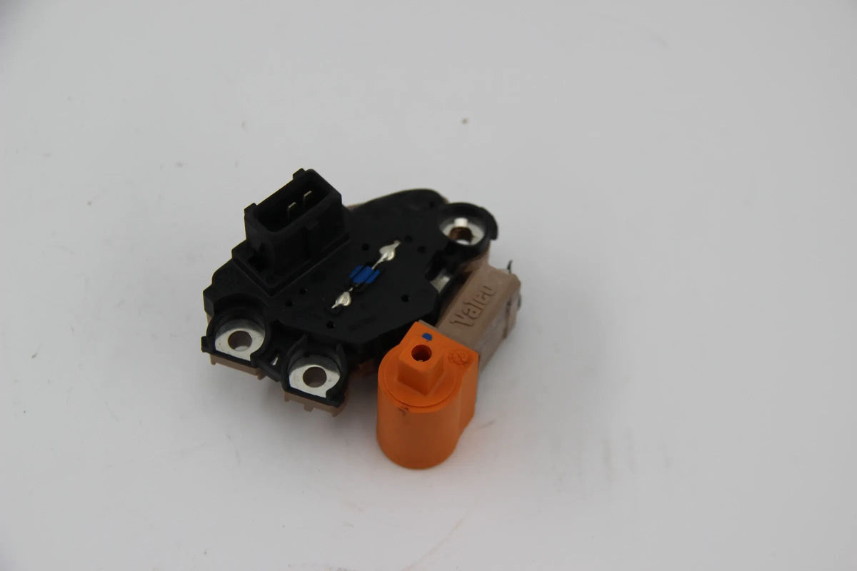Original BMW Regler Lichtmaschinenregler  12317501749