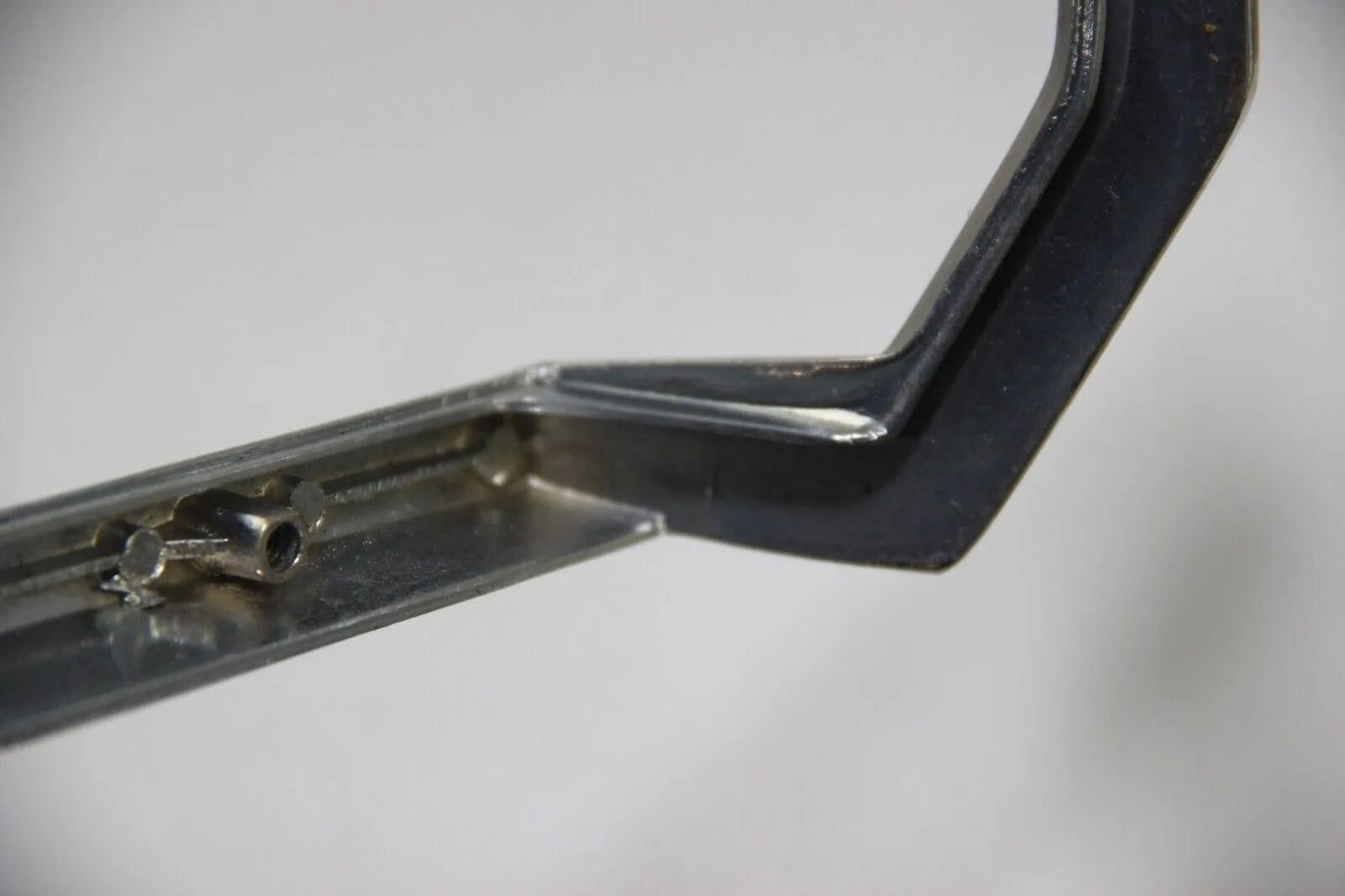 BMW E12 Heckleuchte Rücklicht Heckleuchte rechts chrom Rahmen taillight frame