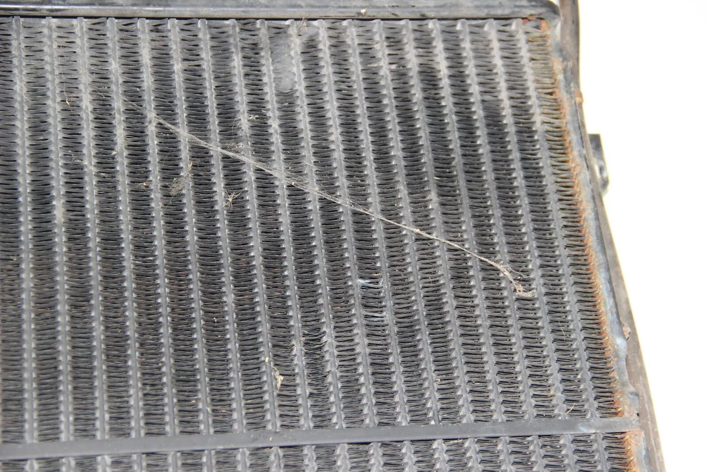 BMW E30 320i 323i VVFL Kühler Wasserkühler water radiator cooling OEM