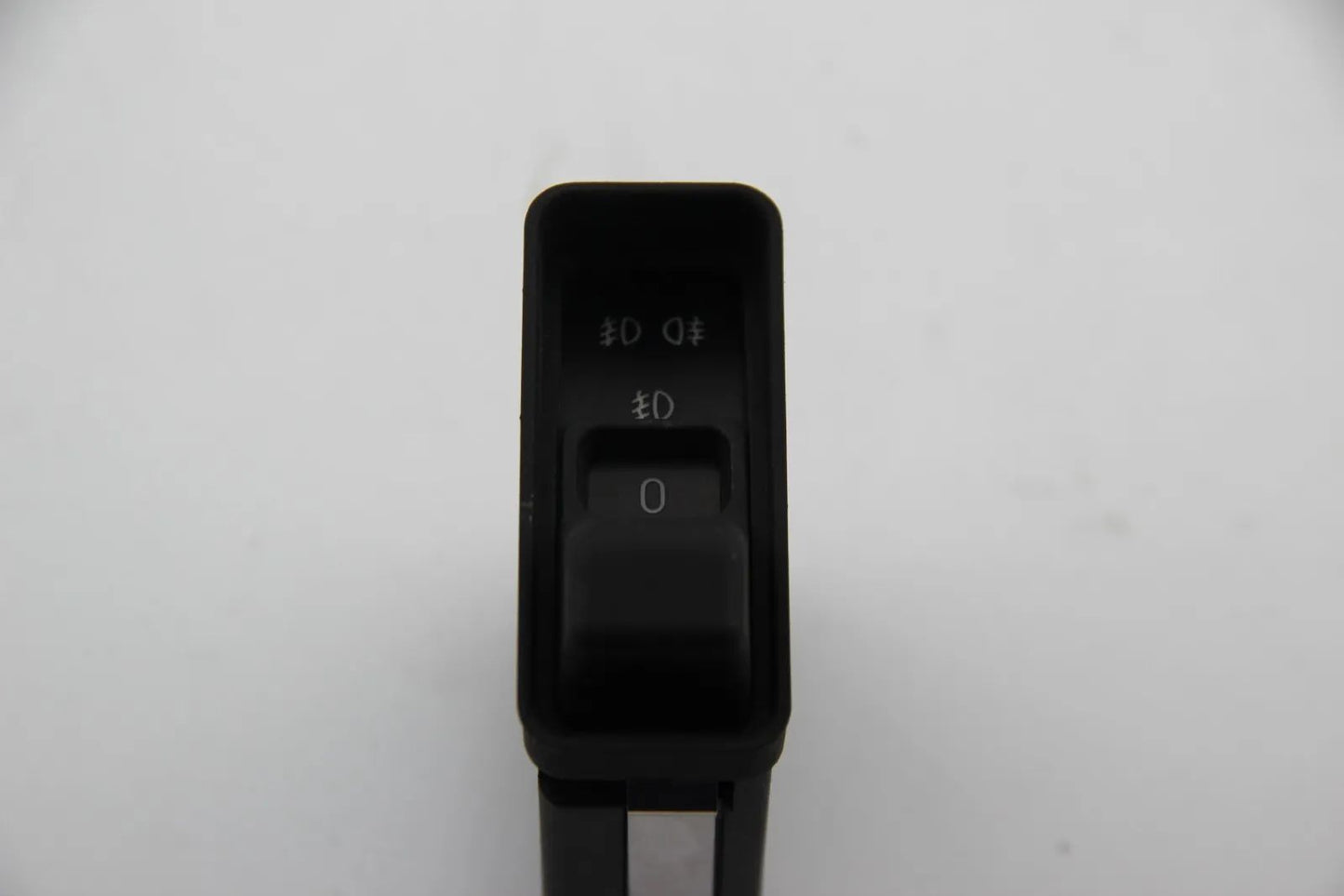 Original BMW E34 5er Schalter Nebelscheinw./Nebelschlusslicht NOS 61311384007
