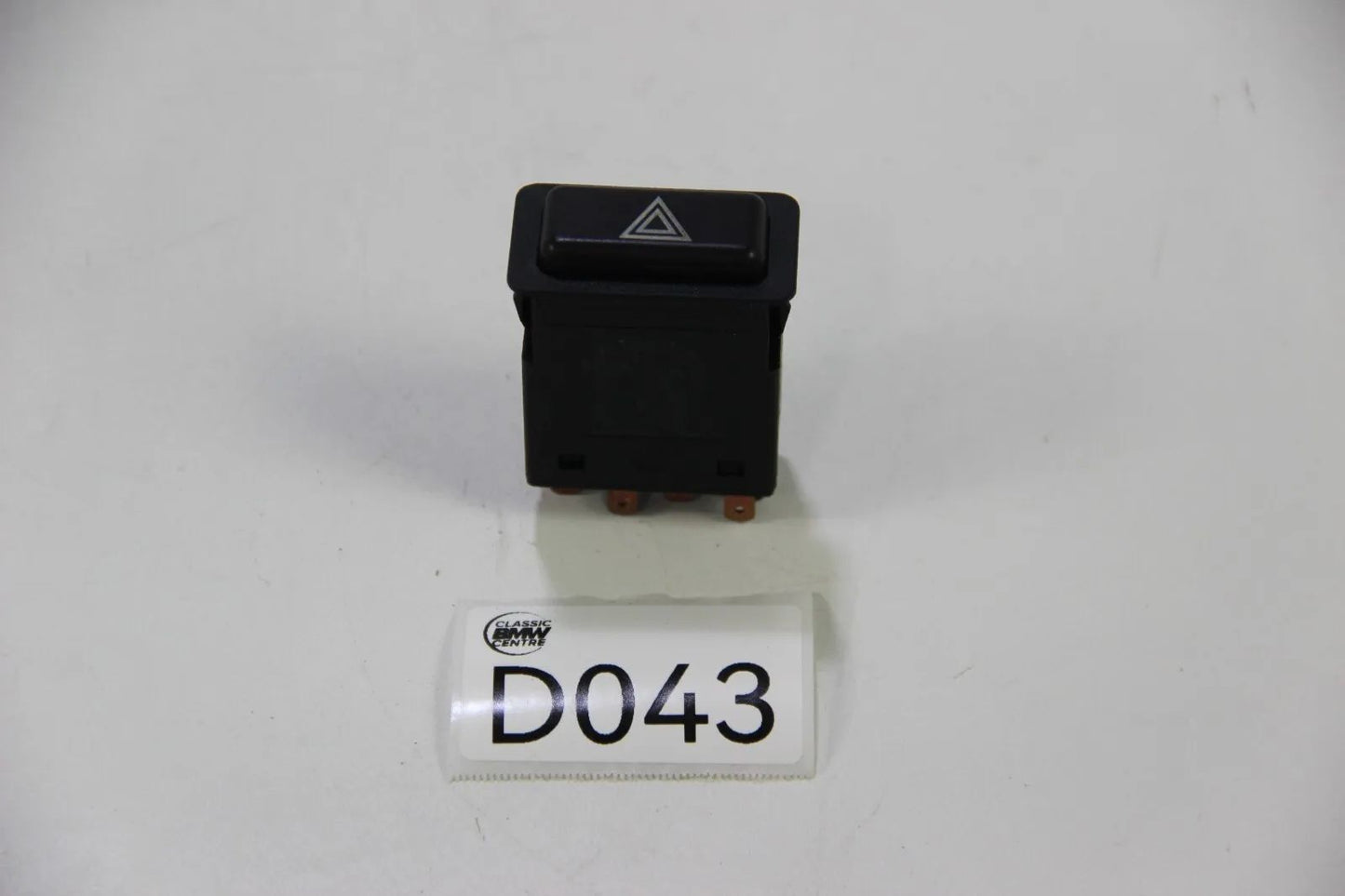 Original BMW E30 E24 E28 E23 Warnblinkleuchte Schalter/ Gefahrenhinweis