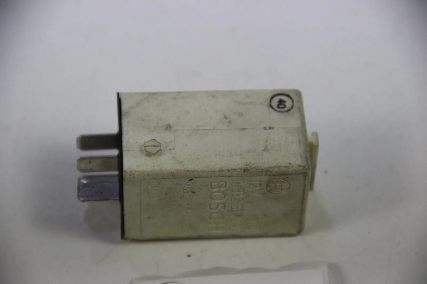 Original Bosch E36 Relais Steuergerät Kontrollmodul Einheit weiß 0332512010