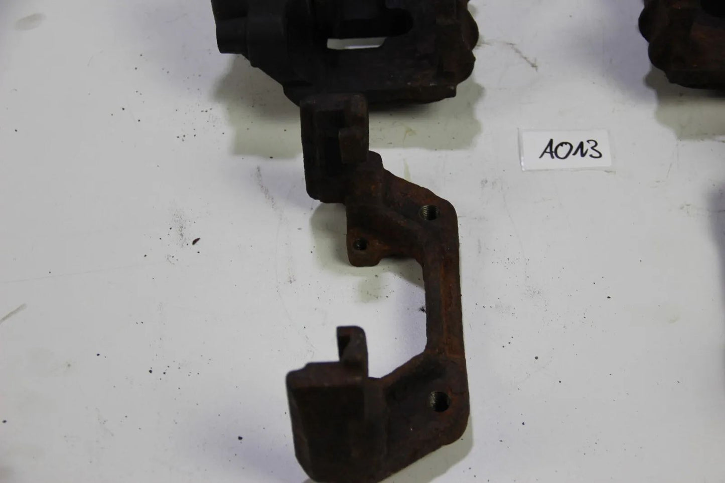 Original BMW E34 M5 Bremssättel Vorne Links Rechts Sattelhalter Brake Caliper