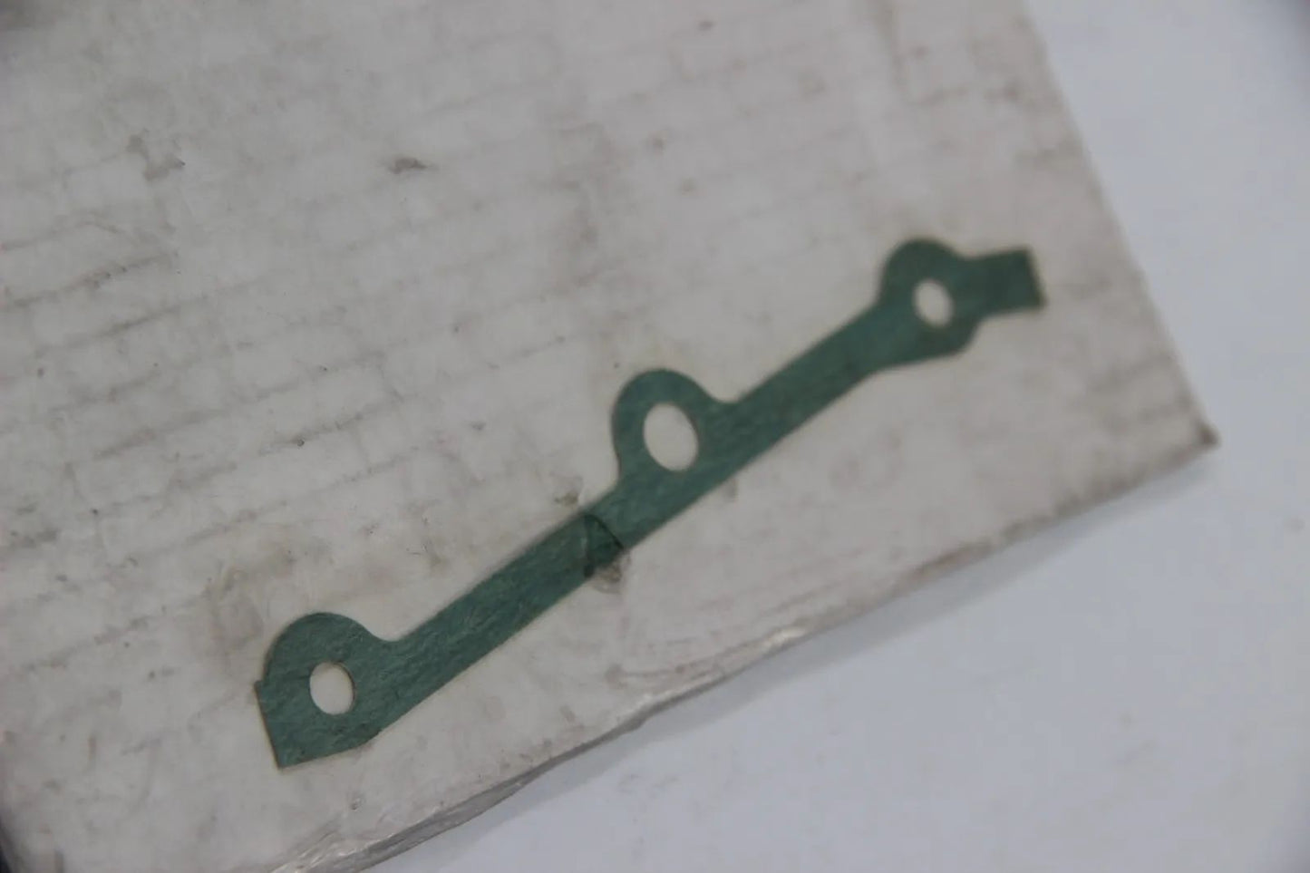 Original BMW E31 E32 E34 M60  Dichtungssatz Kettenkasten ZYL.1-4 NOS 11141433305