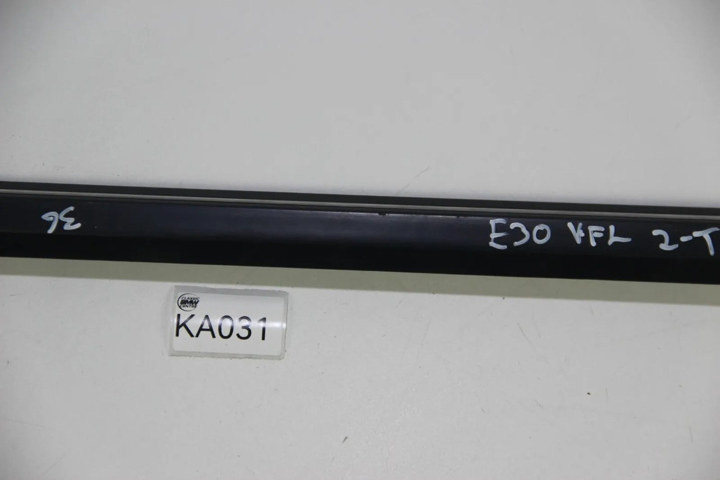 Original BMW E30 Stosstange Tür links 2-Türer VFL 316i 318i 320i 325i OEM 3er