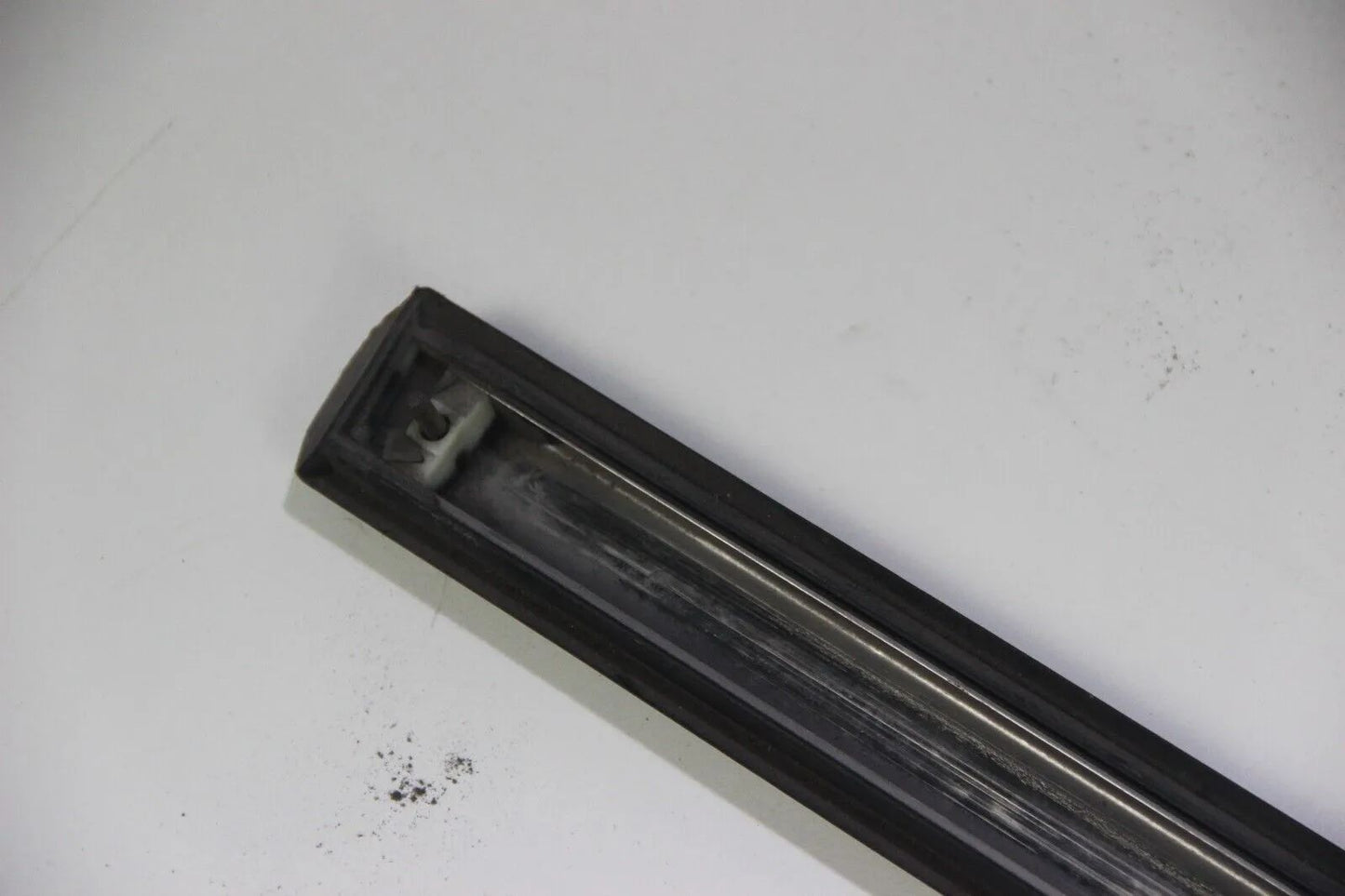 Original BMW E30 Stossleiste Tür 2 Türer links NOS 61131876131 3er VFL 316i-325i