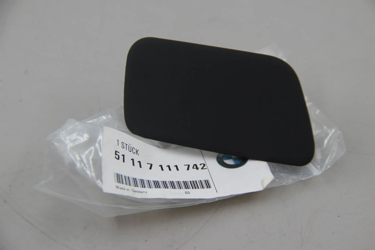 Original BMW E60 520i-550i M5 E61 523i-550i Klappe grundiert rechts 51117111742