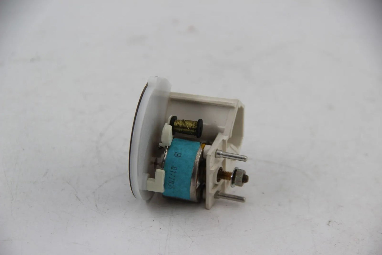 Original BMW E30 3er 316i-325i  Tankanzeige VDO Instrument Fuel Gauge 1374824