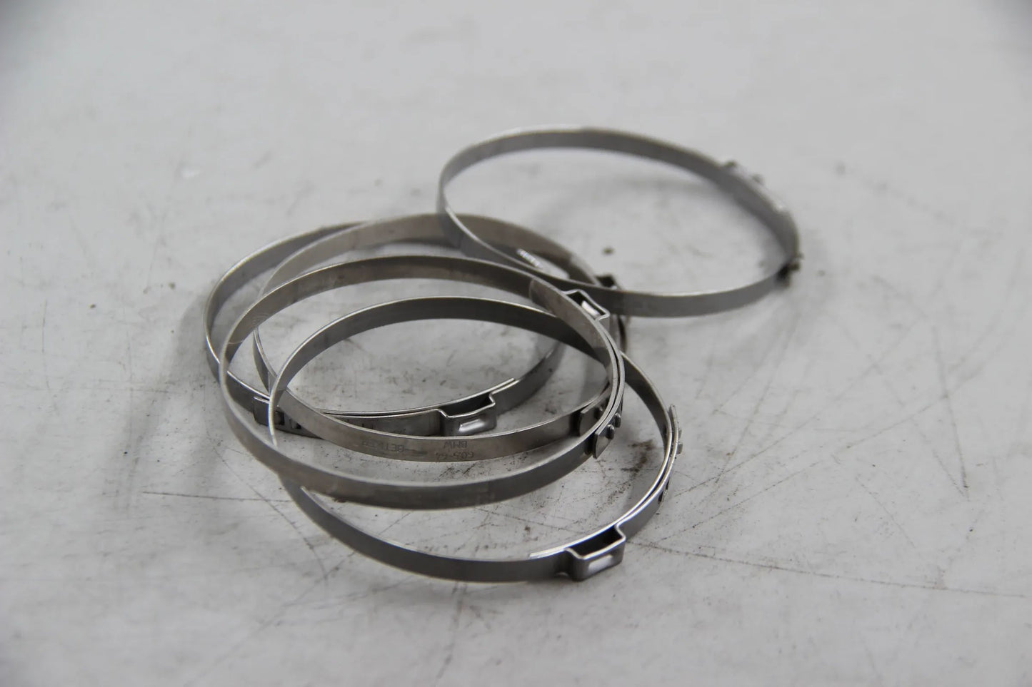 Original BMW E26 E21 E30 E36 E46 E34 E39 E52 Z3 5x Spannband 32111137132