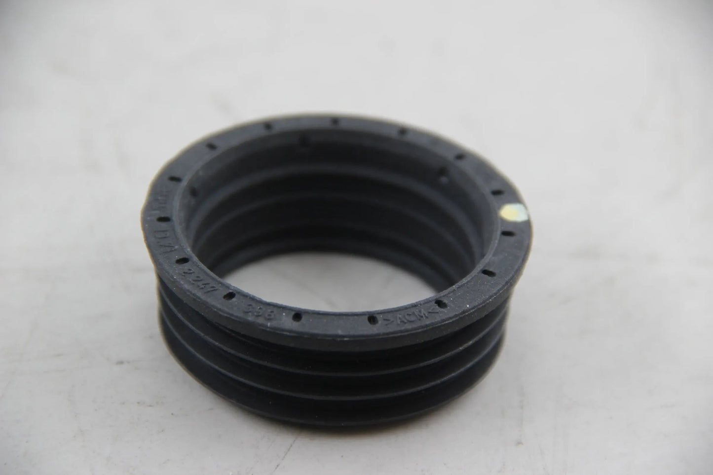 Original BMW E82 E88 E46 E93 E39 E61 E38 E65 E83 E89 Dichtring 13712247398